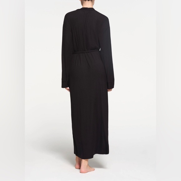 SKIMS Soft Lounge Long Robe - Picture 2 of 5